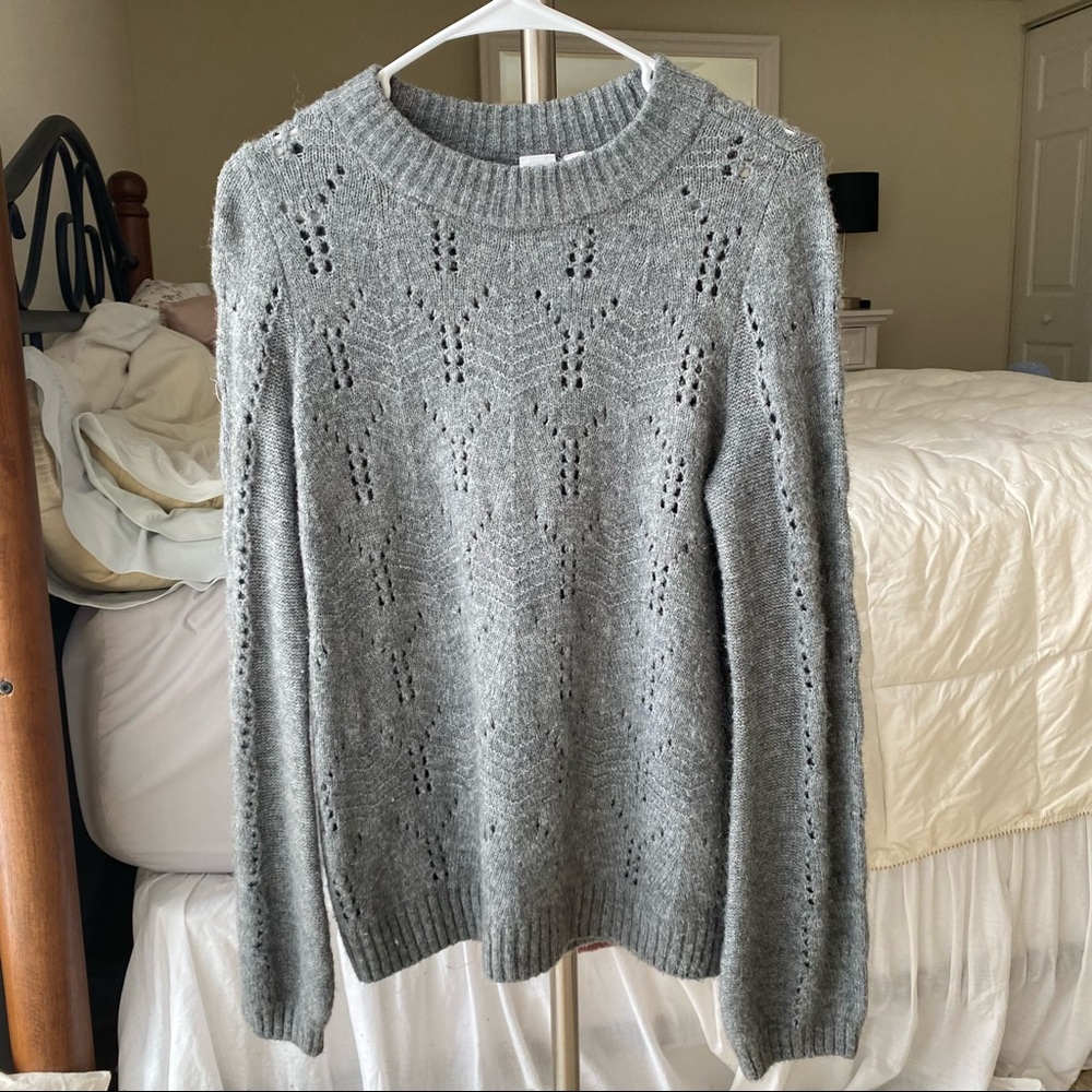 Gap Gray Open Knit Sweater, Small
